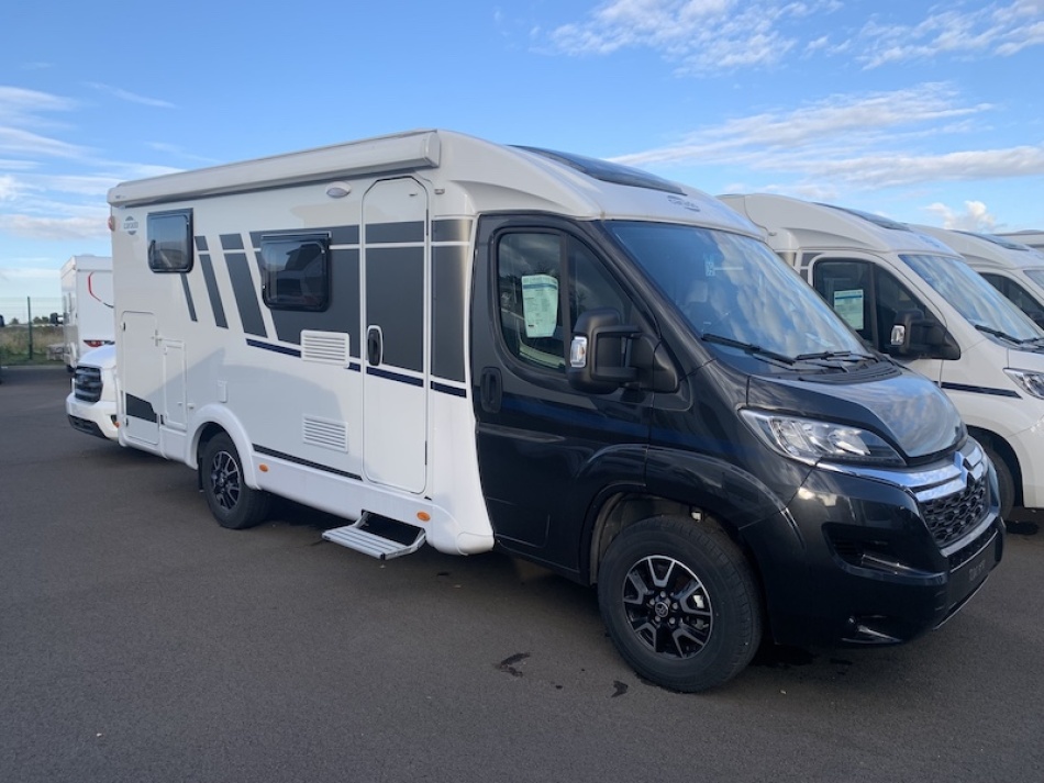 camping car CARADO V 337 modèle 2024