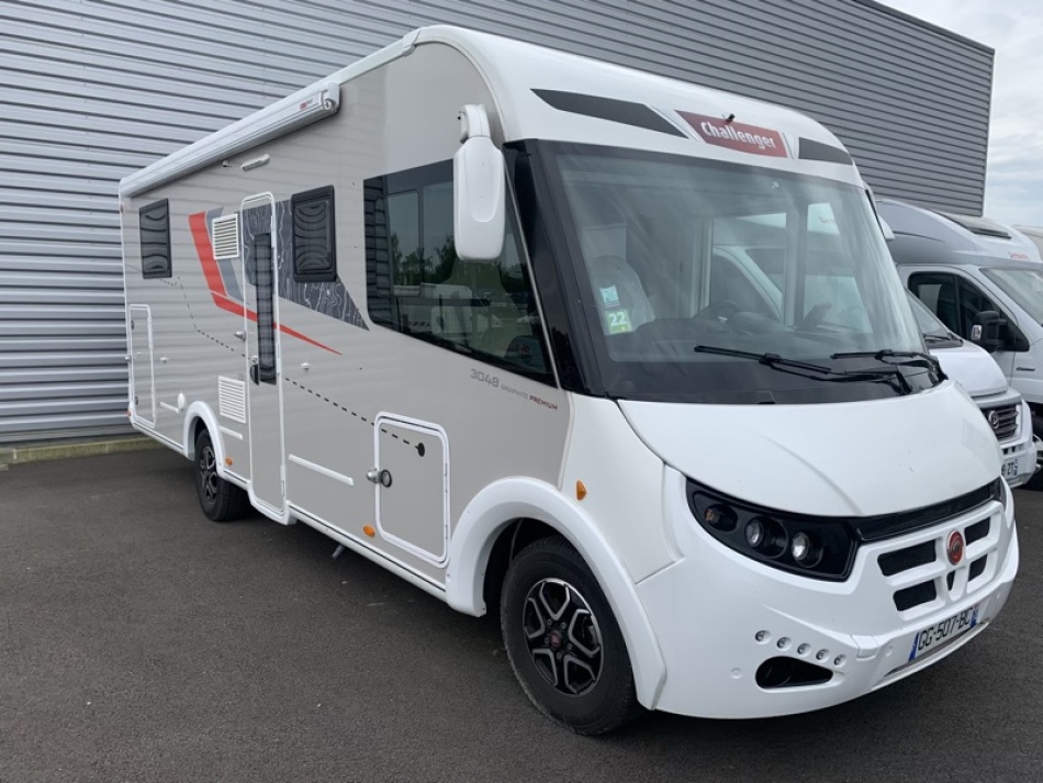 camping car CHALLENGER GRAPHITE 3048 modèle 2022